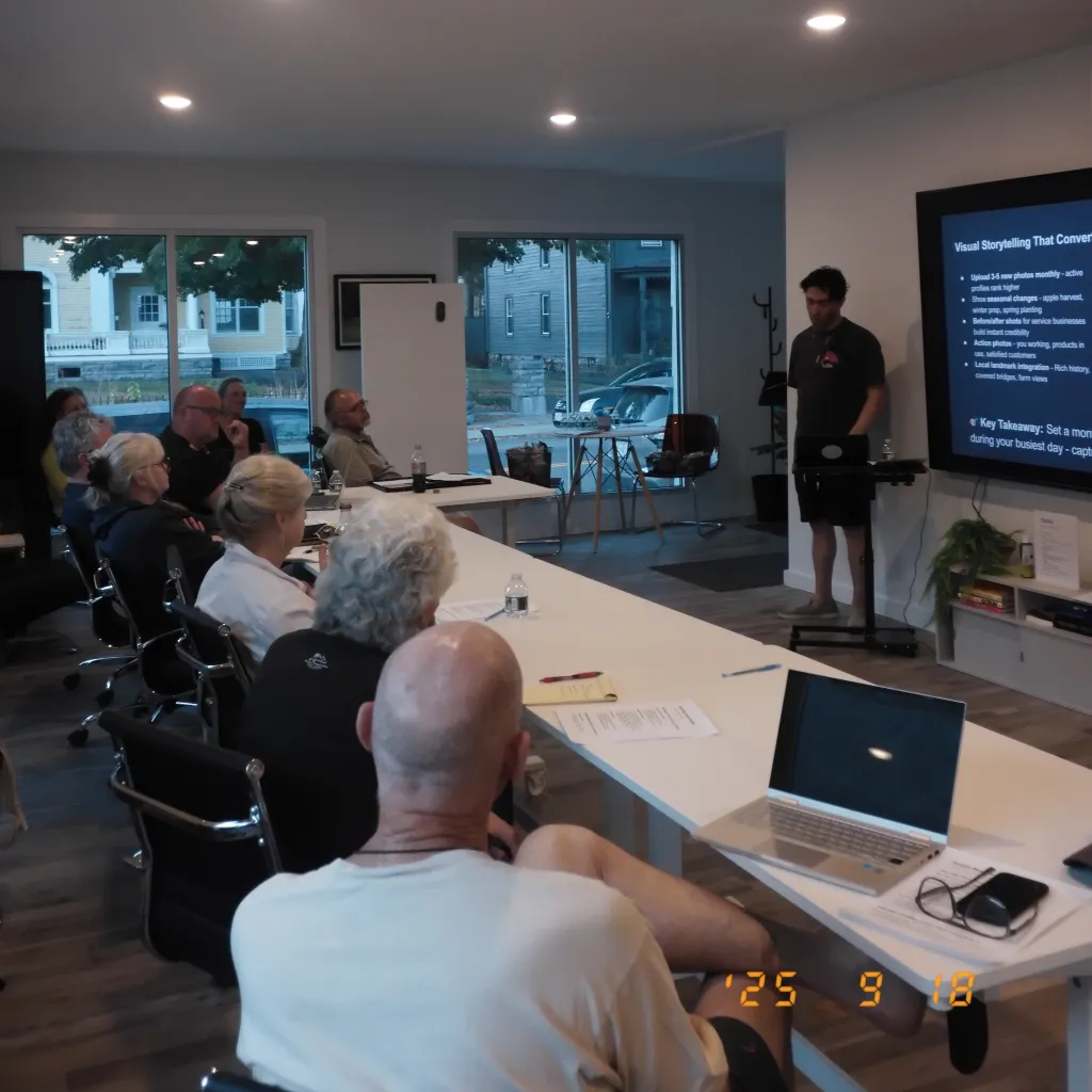 Andrew Flynn presenting visual storytelling tips during the Google Maps workshop
